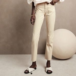 Banana Republic straight ankle jeans in Ecru
